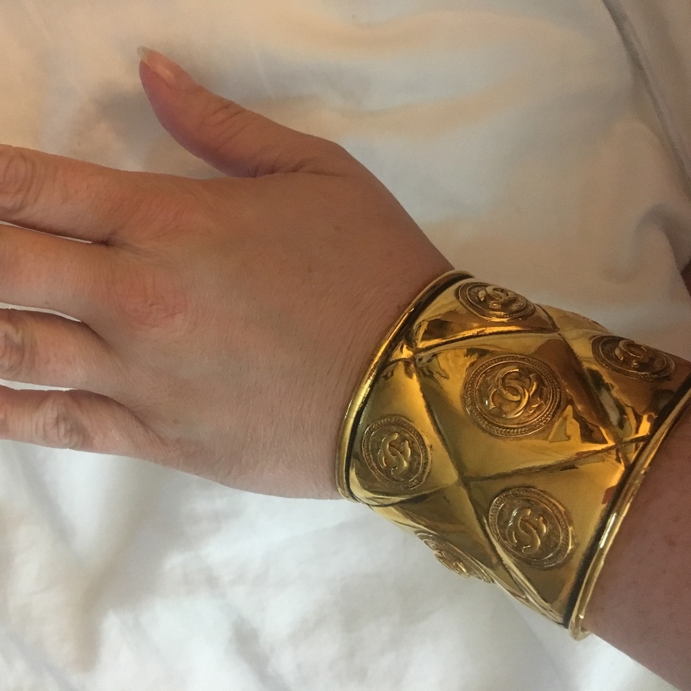 RARE Vintage early 1970s Chanel Cuff